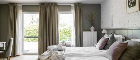 Deluxe Double Room, 1 Double Bed, Terrace, Garden View | 1 bedroom, premium bedding, in-room safe, desk
