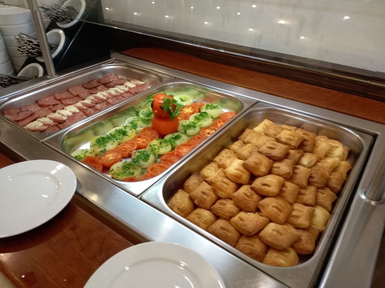 Daily local cuisine breakfast (EUR 5 per person)