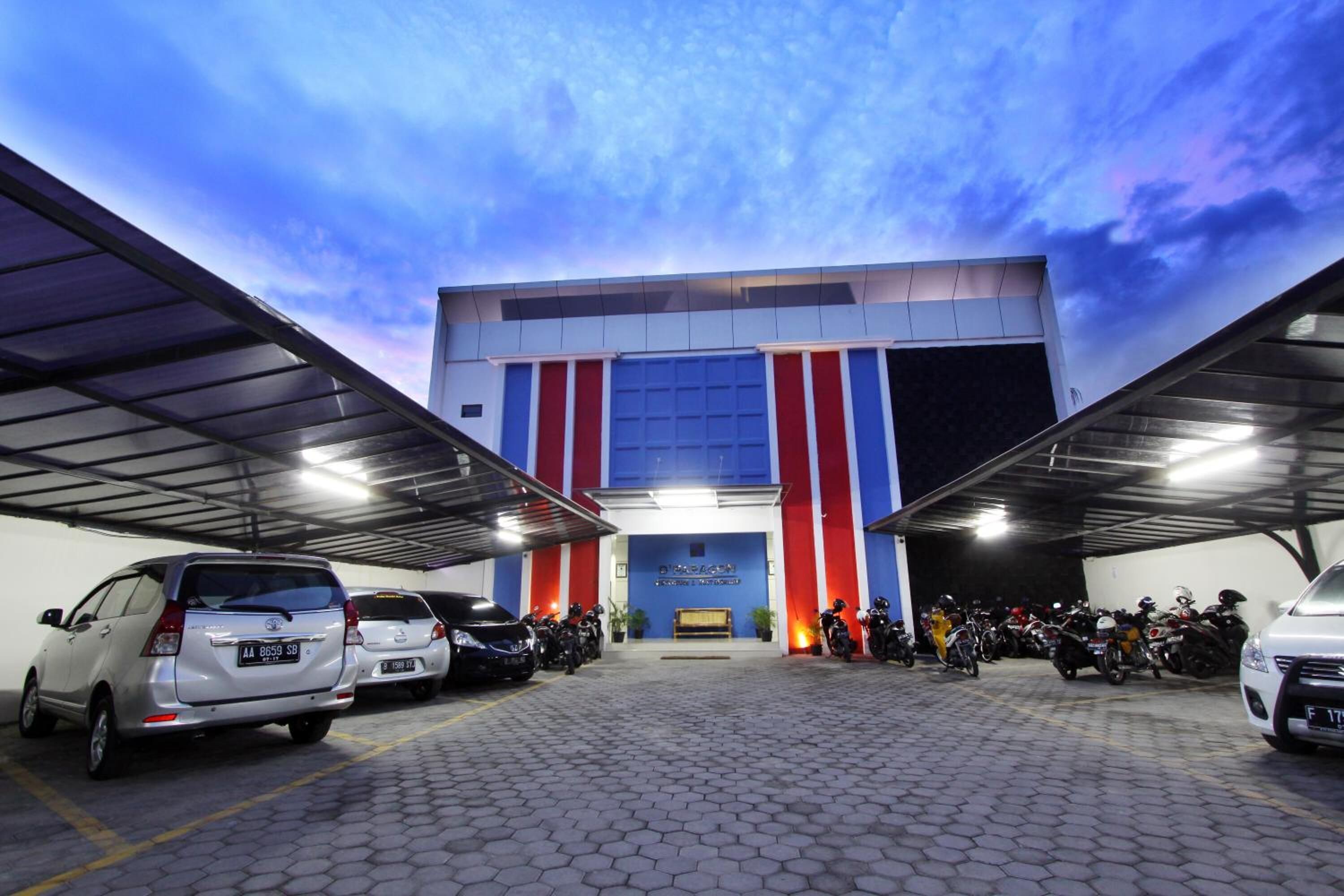 Foto - D'Paragon Flamboyan