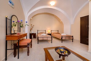 Comfort-Studiosuite, Mehrere Betten, Kochnische, Stadtblick | Ausblick vom Zimmer