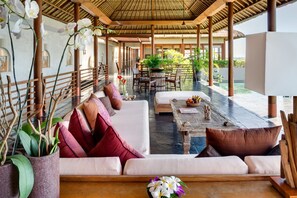 Interior - The Longhouse Jimbaran Bali (Jimbaran)