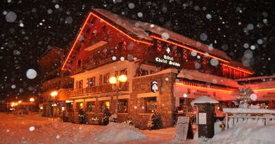Hotel Le Chalet Suisse