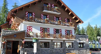 Hotel Le Chalet Suisse