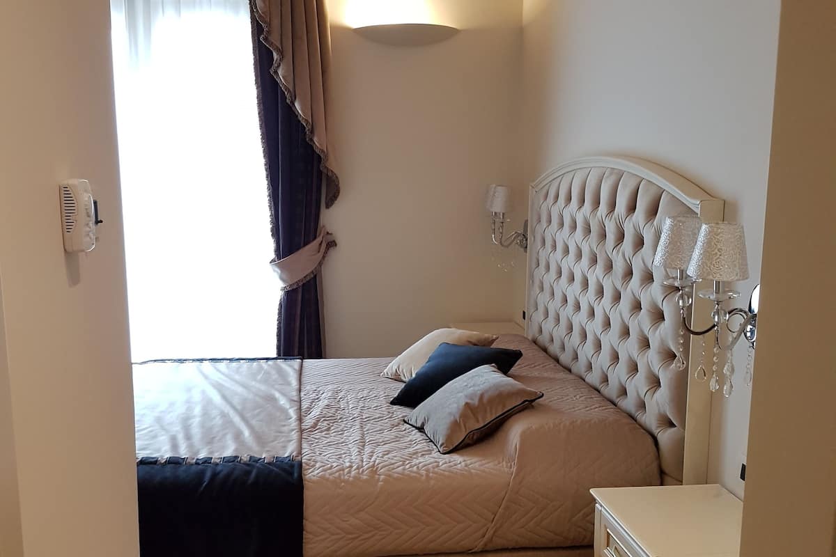 Comfort Double Room, Balcony, Vineyard View | 1 bedroom, premium bedding, down comforters, pillowtop beds