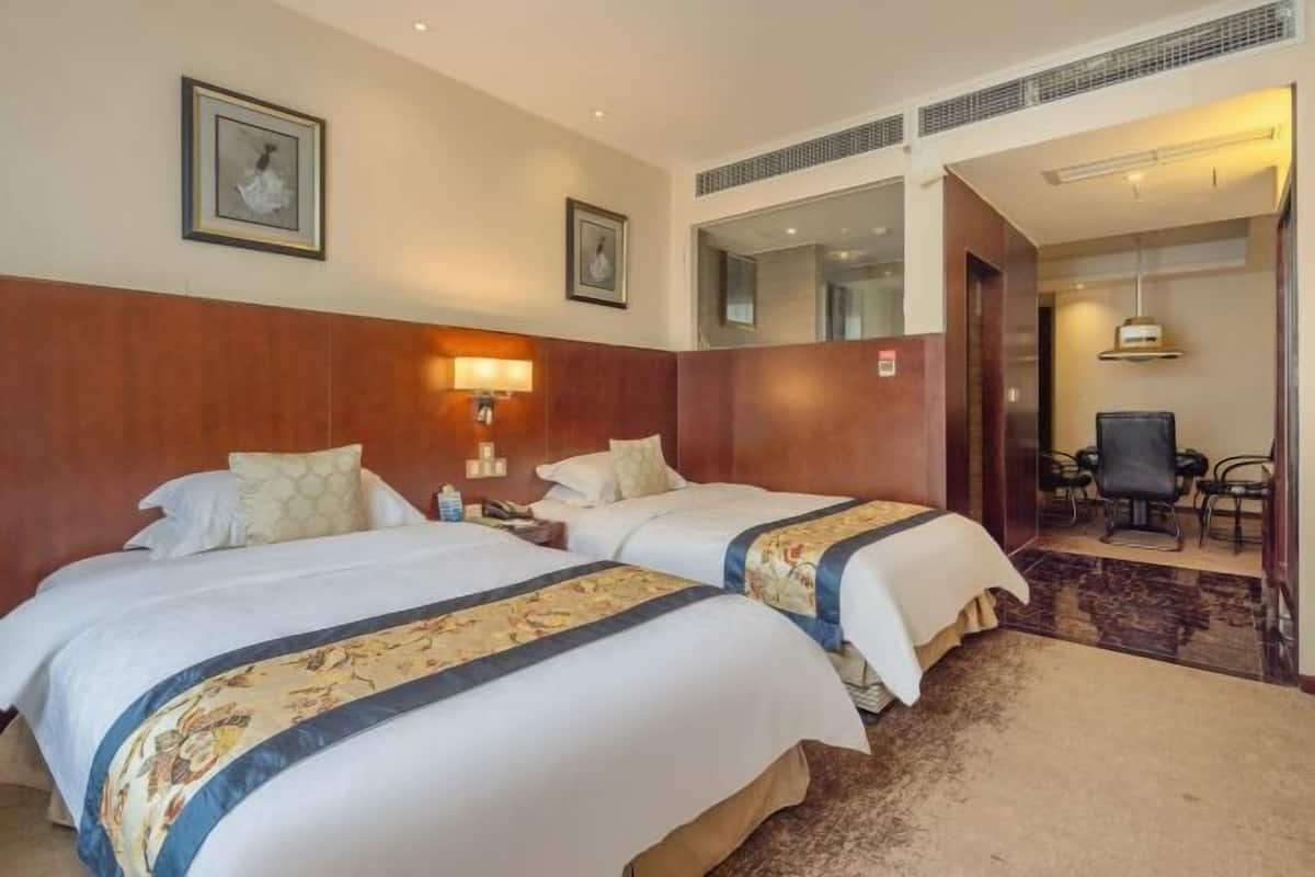 Rollaway beds