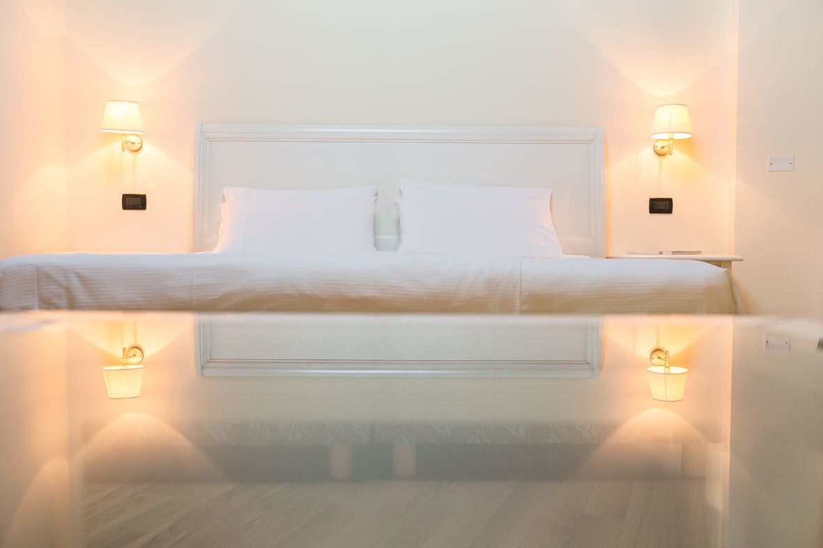 minibar, in-room safe, desk, free wifi