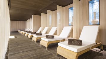 Couples treatment rooms, body treatments, hot stone massages