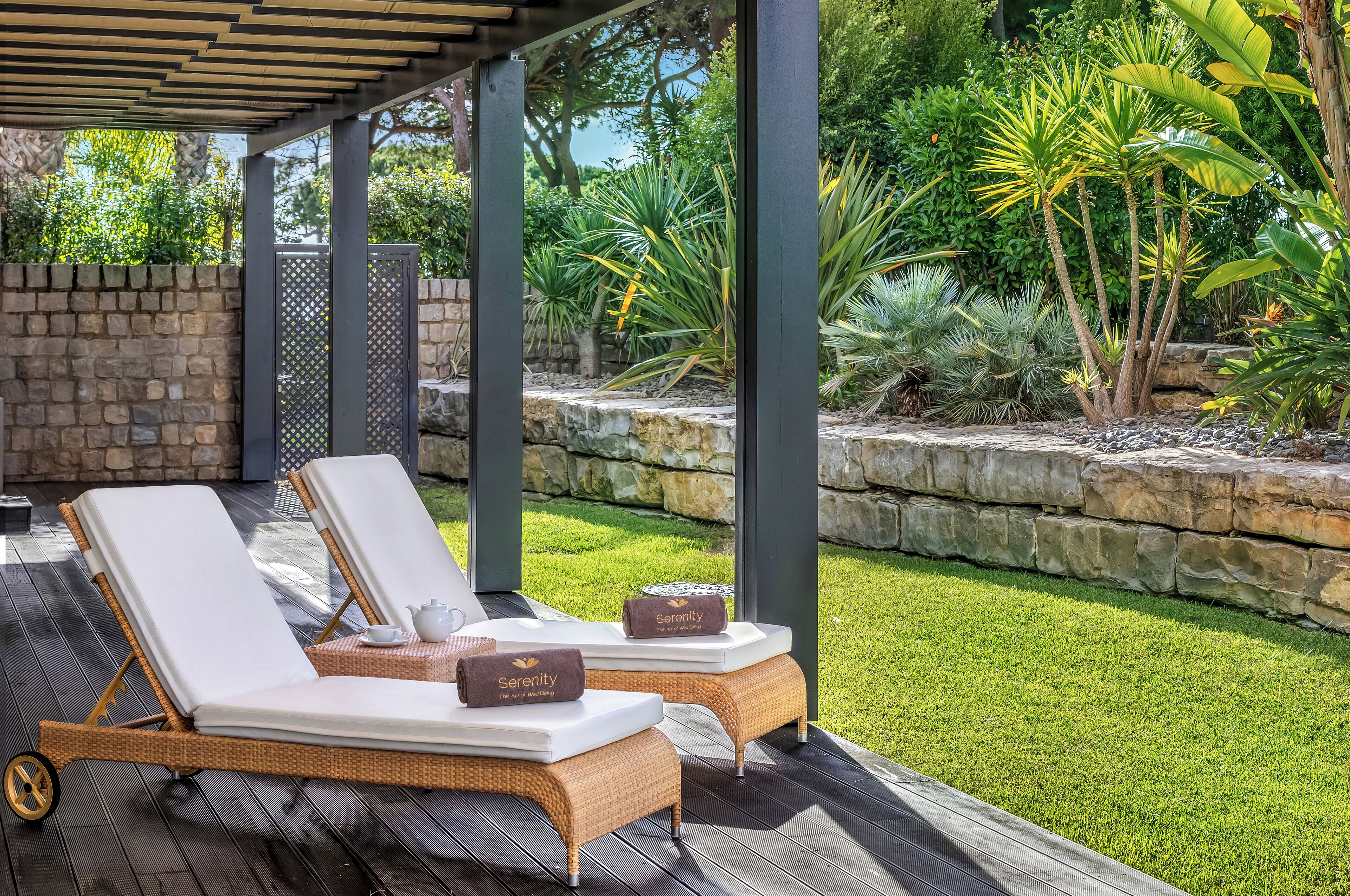 Behandlingsrom for par, kroppsbehandlinger og massasje med varme steiner