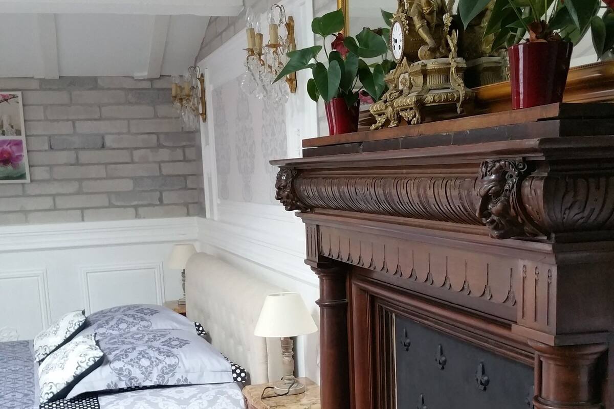Dobbeltrom – grand | Minibar, skrivebord, blendingsgardiner og wi-fi (inkludert)