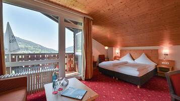 Caja de seguridad en la habitación, escritorio y wifi gratis