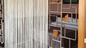 トリプルルーム | 1 室のベッドルーム、高級寝具、セーフティボックス (室内)、デスク