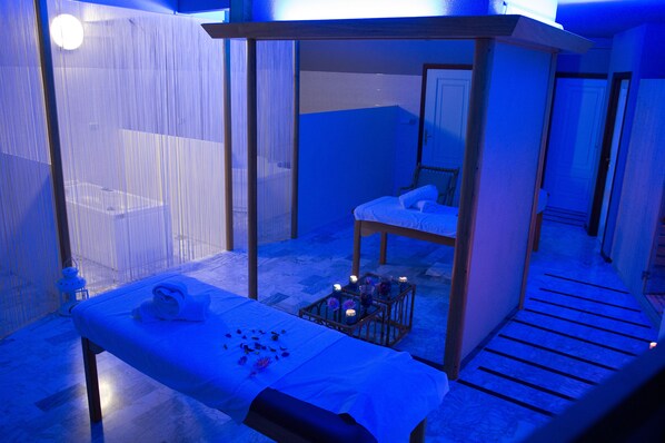 サウナ、スチームサウナ、ディープティシュー マッサージ、ボディスクラブ、マッサージ / トリートメント ルーム