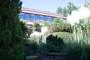 Property grounds - La Cittadella Dell'Oasi Hotel (Troina)