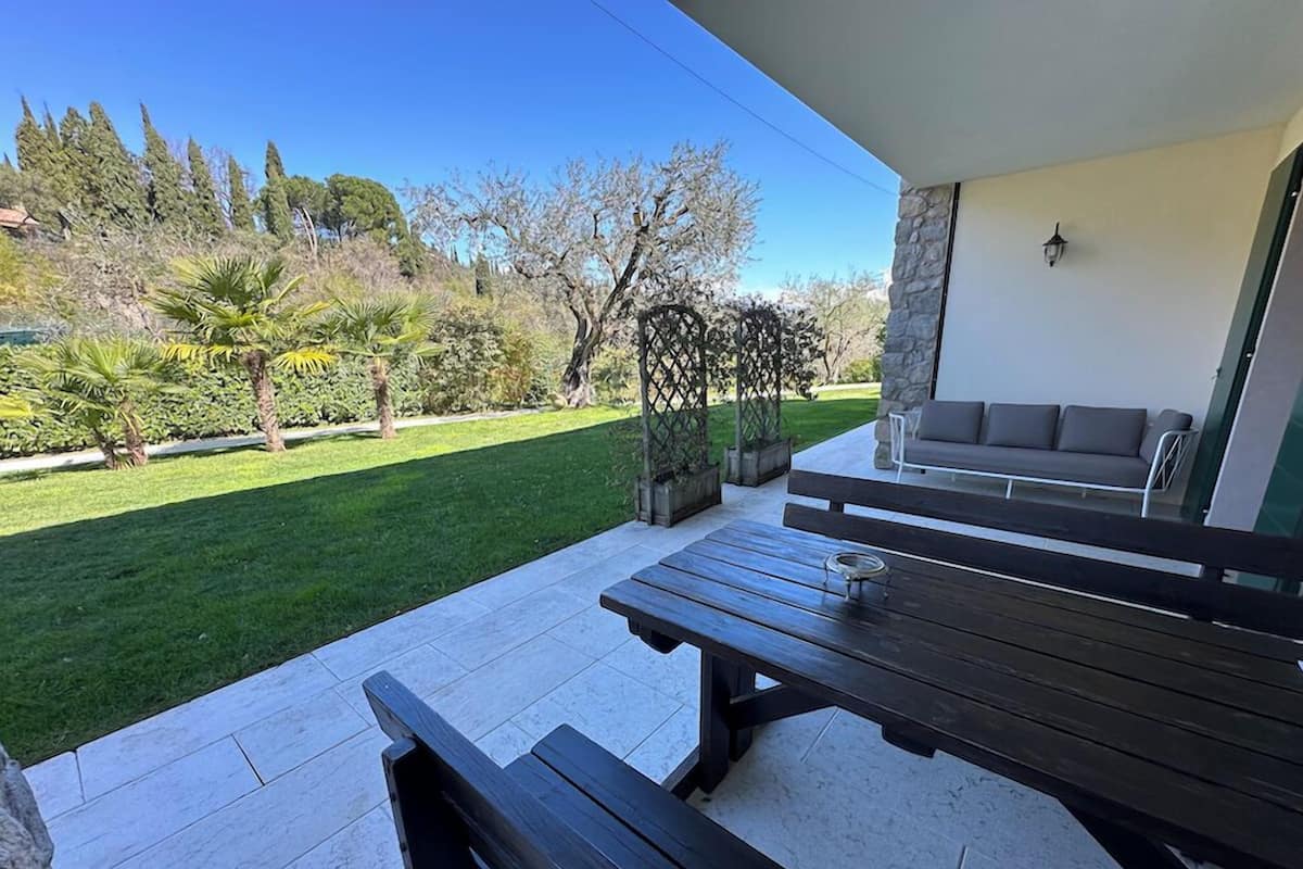 Classic dubbelrum - terrass | Duntäcken, värdeförvaringsskåp på rummet, gratis wi-fi och sängkläder