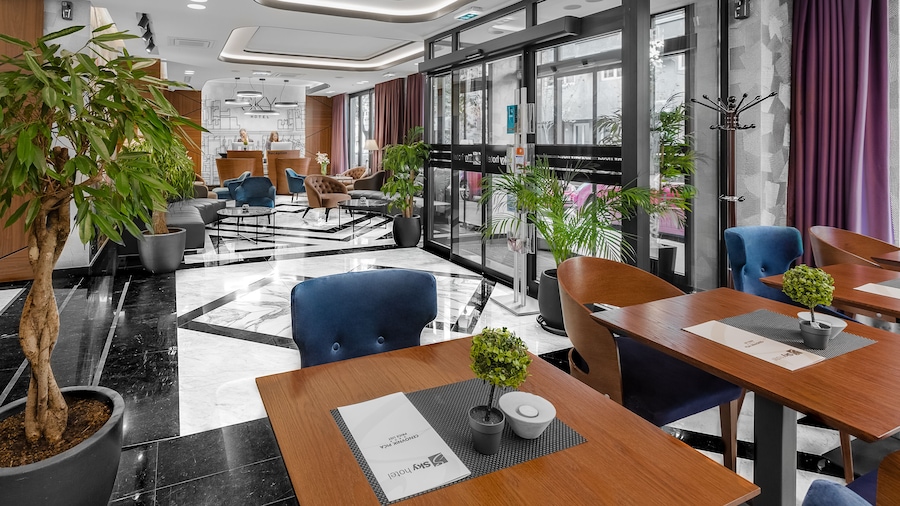 Sky hotel