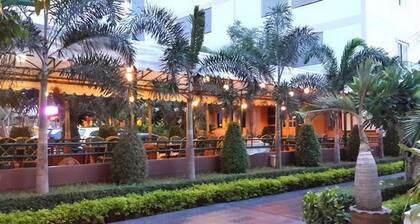 Zaza Hotel