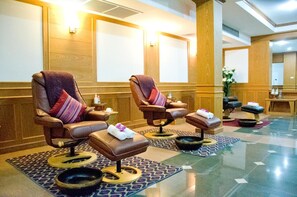 Thai massages - Zaza Hotel (Samut Prakan)
