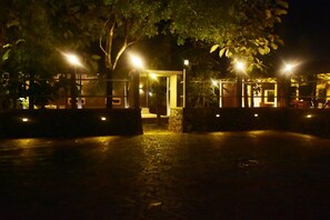 บริเวณภายนอก