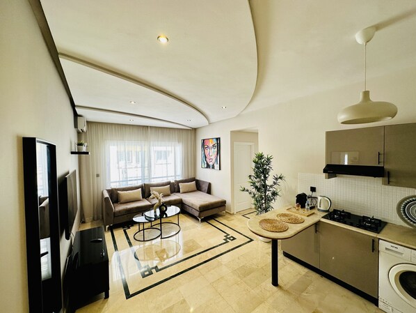 Penthouse Premium, 1 lit double | Coin séjour | Télévision à écran plat