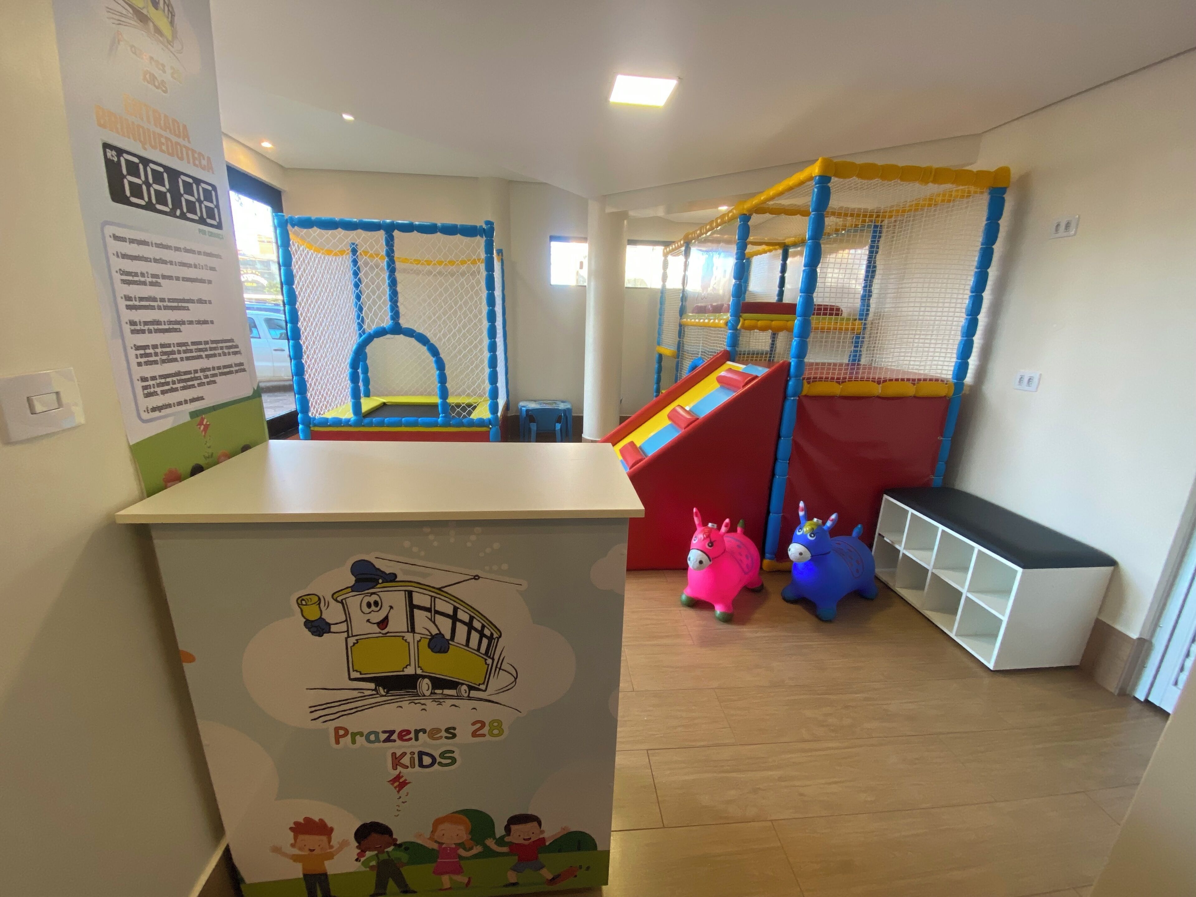 children’s play area – indoor