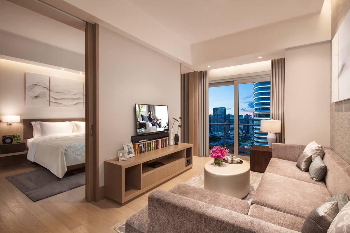 In-room safe, desk, blackout drapes, soundproofing