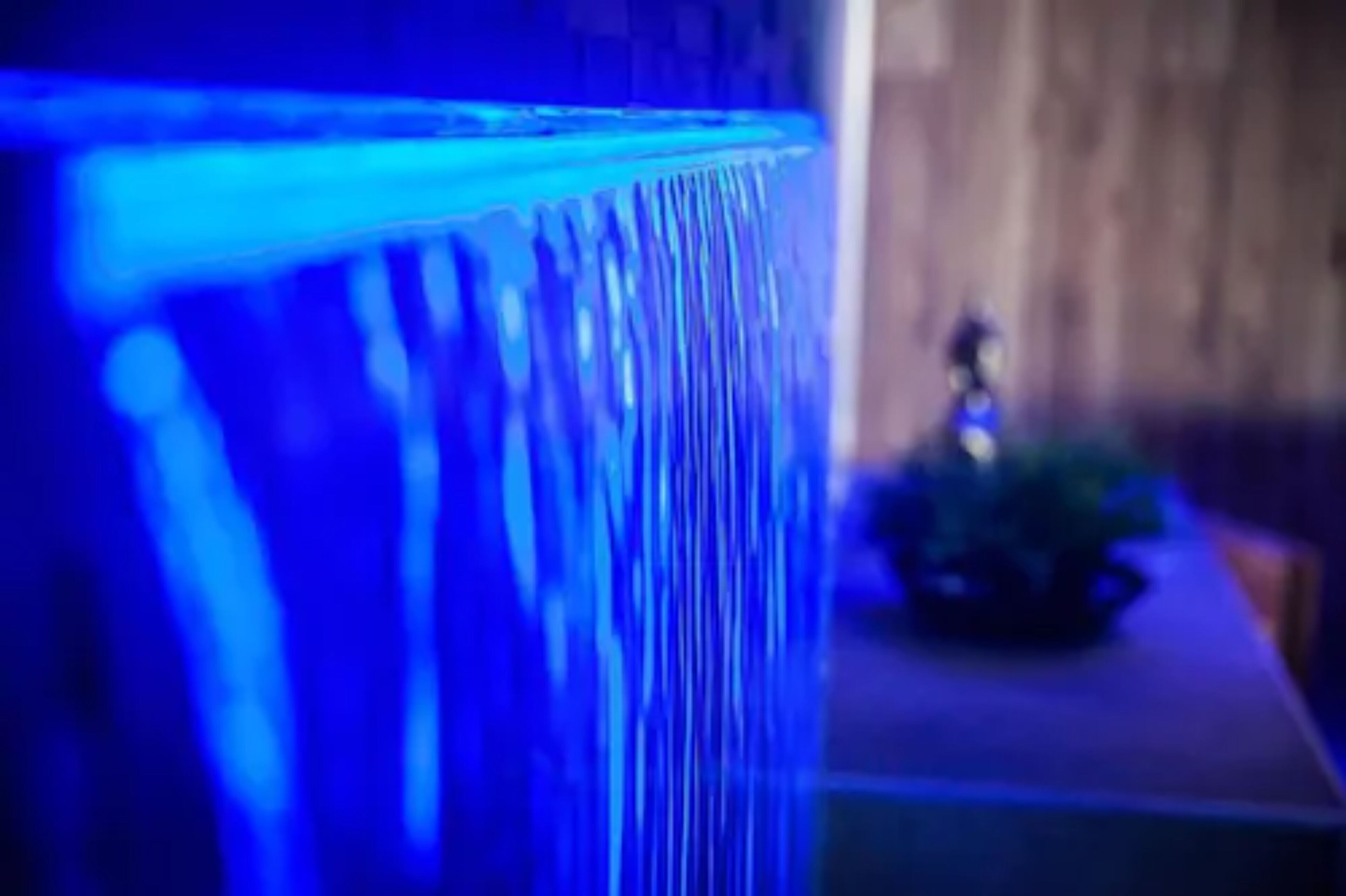 body treatments, aromatherapy, hot stone massages, deep-tissue massages