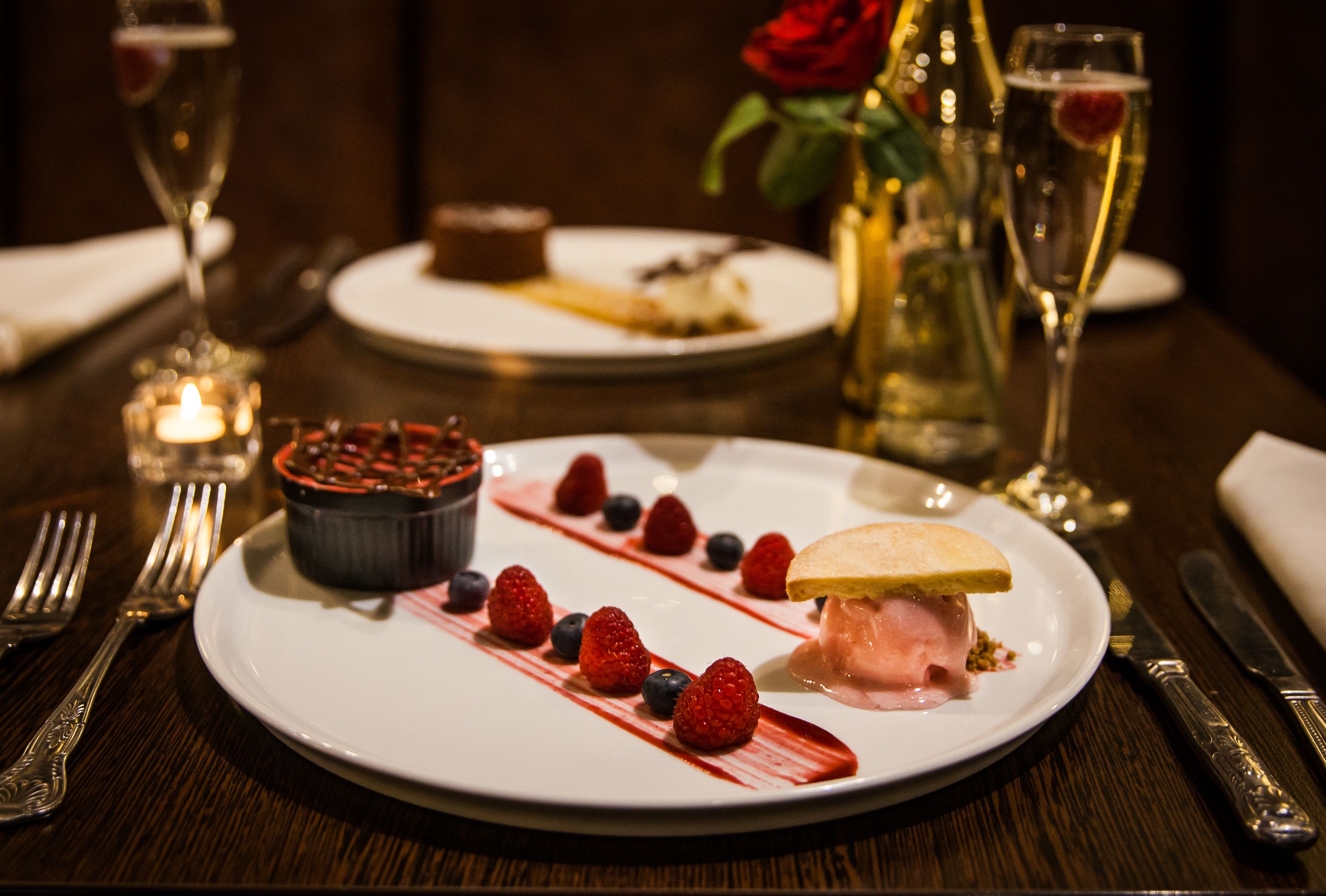 breakfast, lunch and dinner served