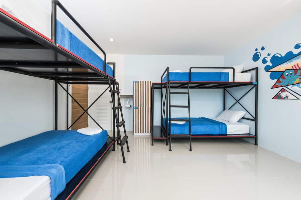 4-Bed Mixed Dormitory | Blackout curtains, free WiFi, bed sheets