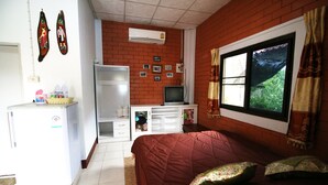 Standard Room | WiFi (free) - Baansookjai (Khun Yuam)