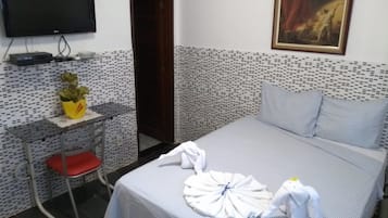 Standard Double Room Single Use, 1 Bedroom | 1 bedroom, minibar, free WiFi