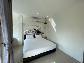 Deluxe Double Room with Balcony | Desk, free WiFi