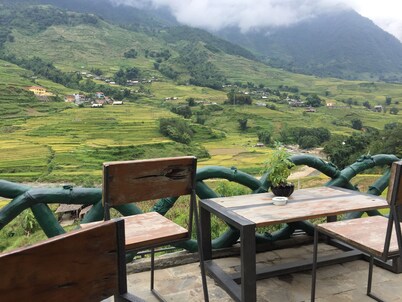 自由家庭旅館