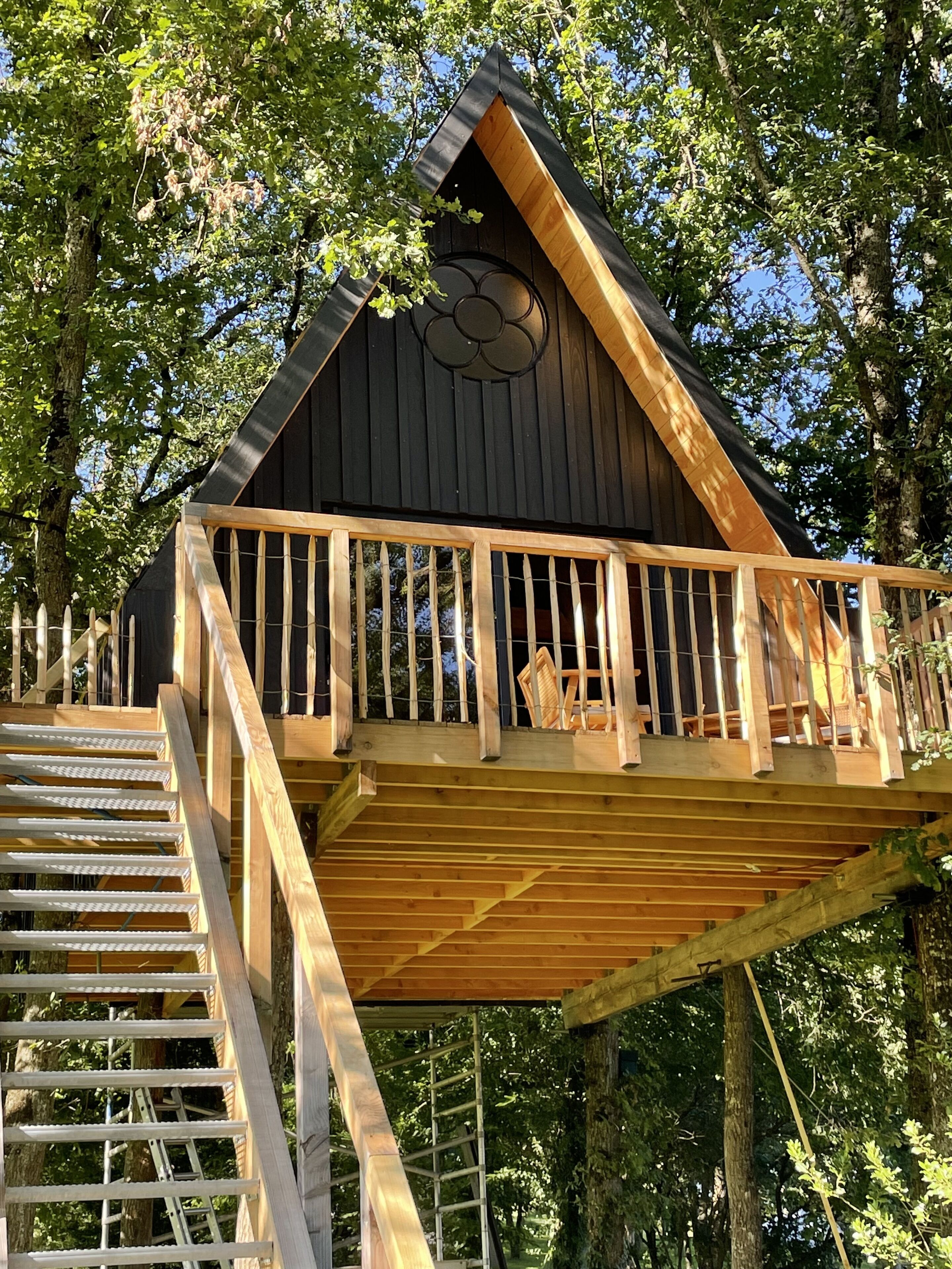 Egyptian cotton sheets, premium bedding, individually decorated