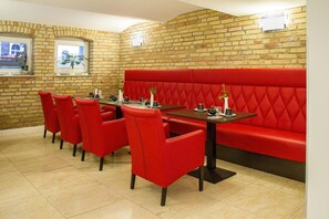 Restaurant - Hotel & Pension Villa Laluna (Blankenburg)