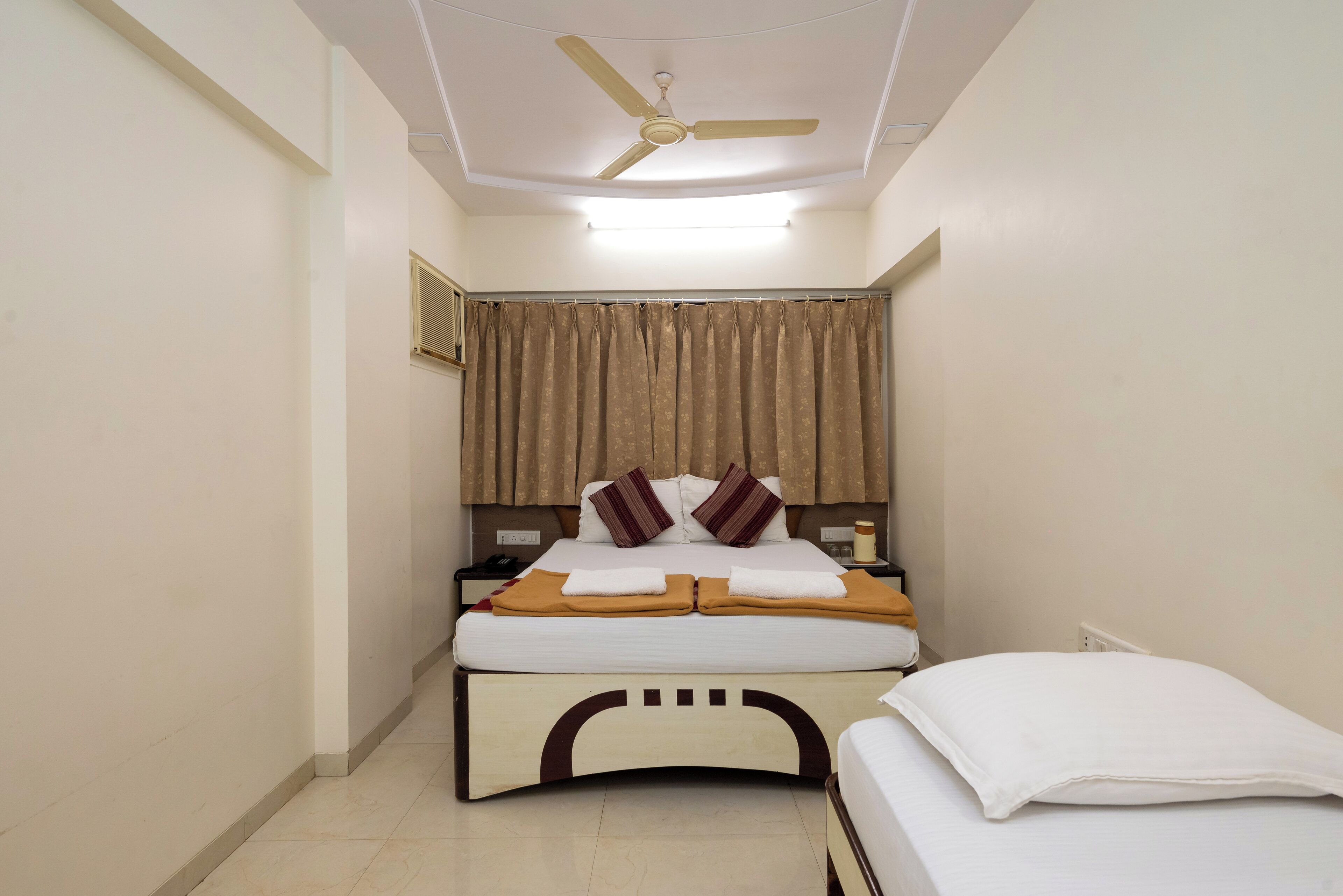 Foto - Hotel Kalpana Palace, Mumbai