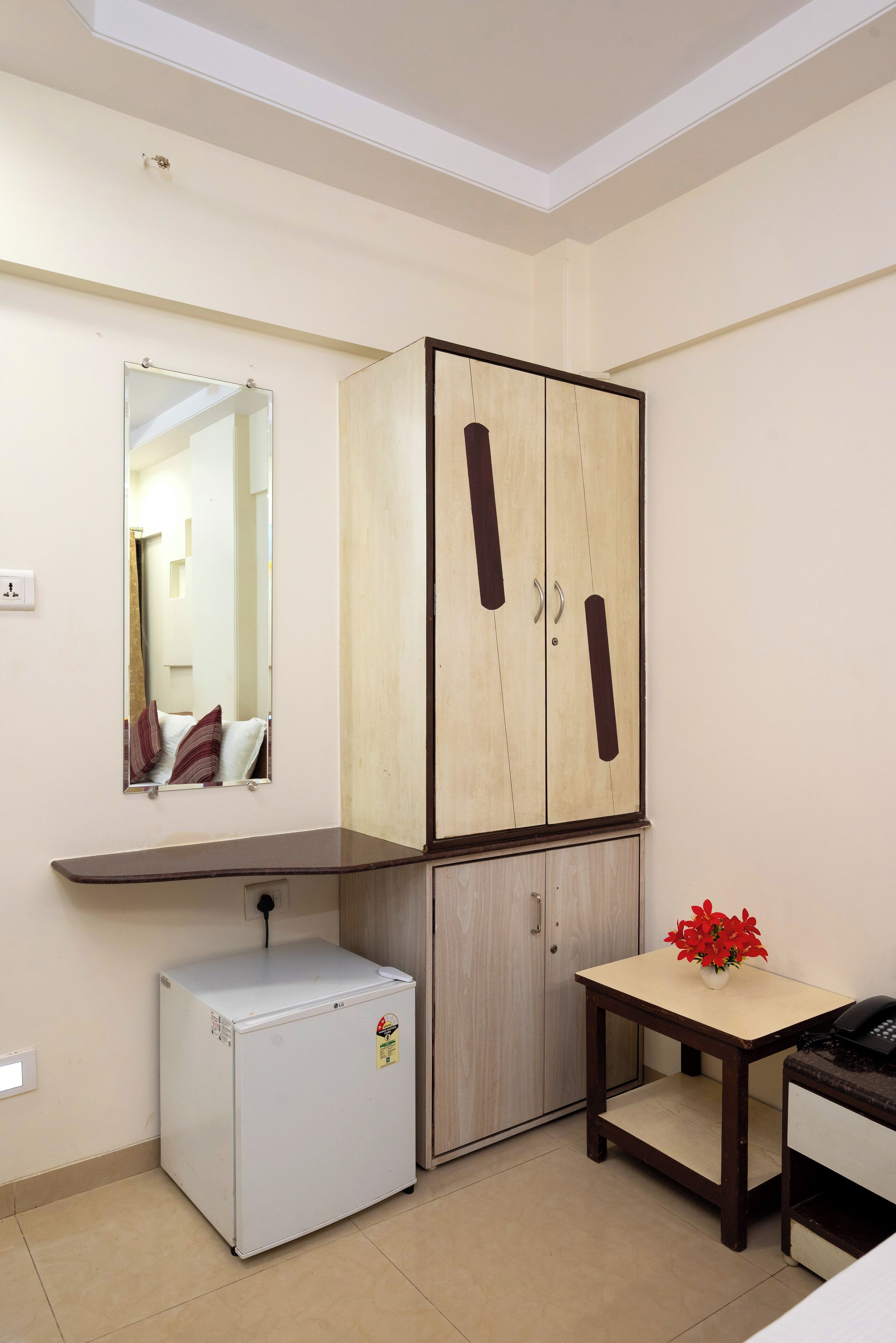 Photo - Hotel Kalpana Palace