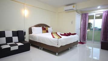 Double Room with Balcony (Hotel Zone) | Blackout drapes, free WiFi