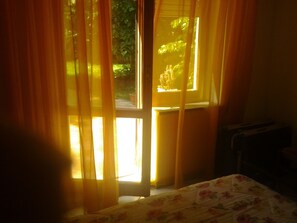 Deluxe-Apartment, 2 Schlafzimmer, eigener Pool | 1 Schlafzimmer, Bettwäsche aus ägyptischer Baumwolle