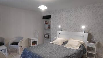 Double Room (Coquelicot) | Premium bedding, desk, laptop workspace, blackout curtains