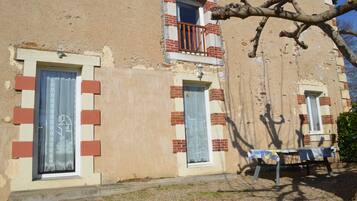 Classic-talo | Terassi/patio