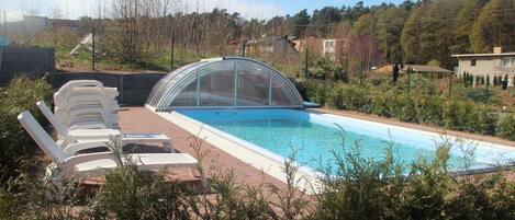 Seasonal outdoor pool