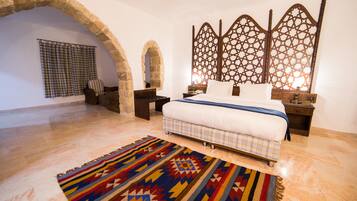 Free minibar, in-room safe, desk, blackout curtains