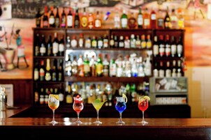 Bar (en el alojamiento)