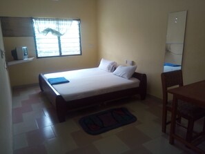 Standard Double Room | Premium bedding, in-room safe, desk, iron/ironing board