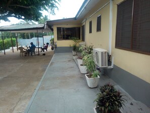 Exterior - Zito Guest Inn (Akosombo)