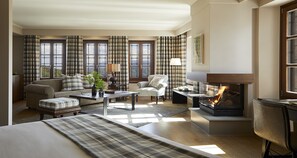 Bureau, chambres insonorisées, Wi-Fi gratuit, draps fournis