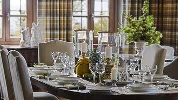 Desayuno bufé gratuito y diario