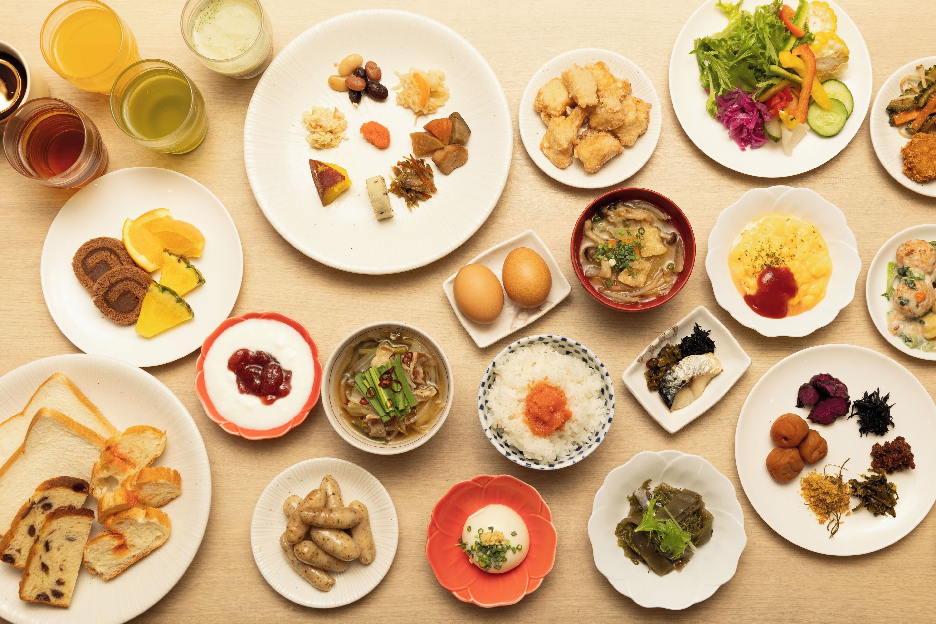 Petit déjeuner buffet servi tous les jours en supplément