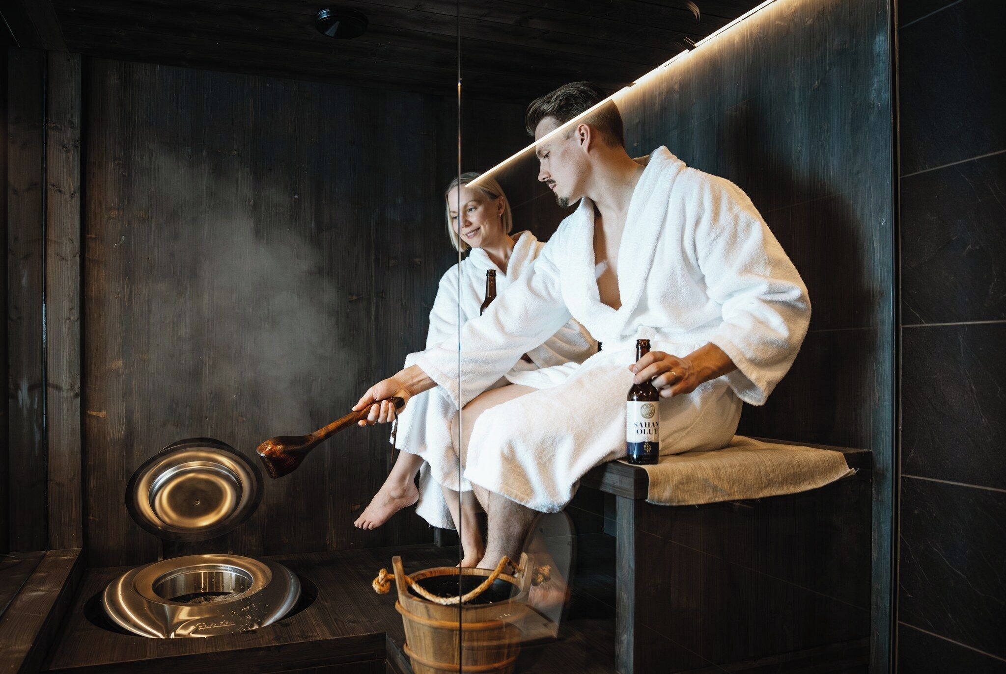 Luksusstudiosviitti | Kylpyhuone | Suihku, ilmaiset hygieniatuotteet, hiustenkuivaaja, bidee