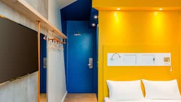 Chambre Standard, 1 lit double | Chambres insonorisées, Wi-Fi gratuit, draps fournis